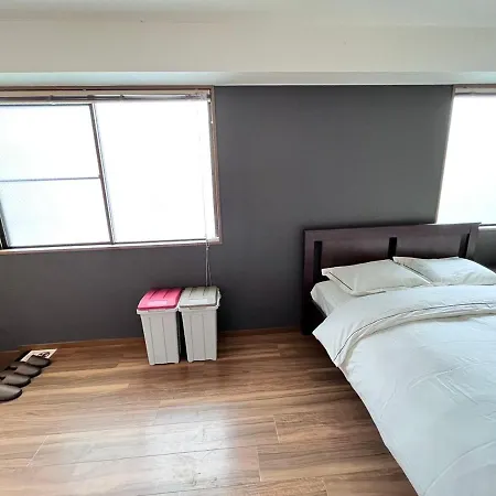 日本橋電気街dendentown大面積40㎡工レベ-タ-直結6F Apartment Osaka Exterior photo